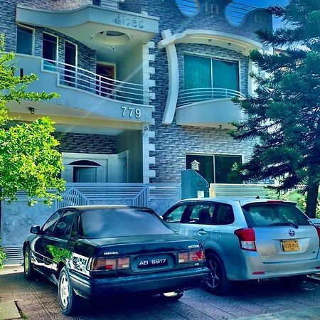 Ivy House Hotel Rawalpindi Buitenkant foto